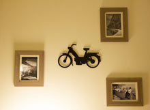 Charger l'image dans la galerie, Décoration murale : Silhouette de Mobylette